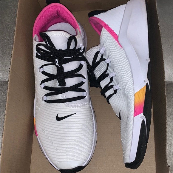 Nike Shoes - Nike Air Zoom Elevate